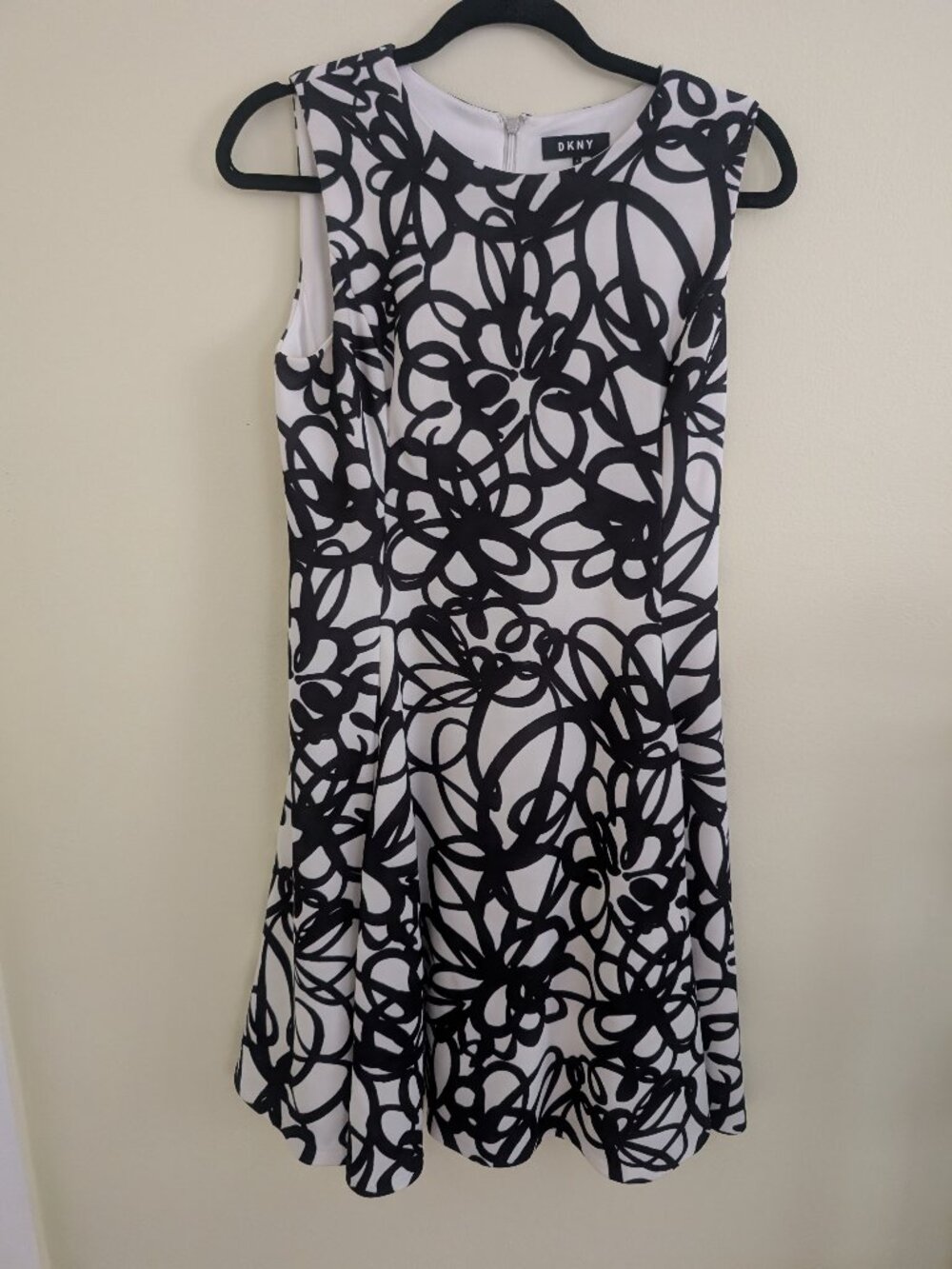 DKNY Black and White Floral Dress w/ pockets